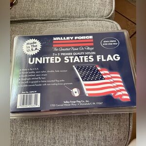 Valley forge 3’ x 5’ premier quality seen fade resistant United States flag